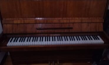 Piano Belarus
3 pedallı
ideal vəziyyətdədir
Endirim olacaw lalafo.az -da Piano Belarus
3 pedallı
ideal vəziyyətdədir
Endirim olacaw