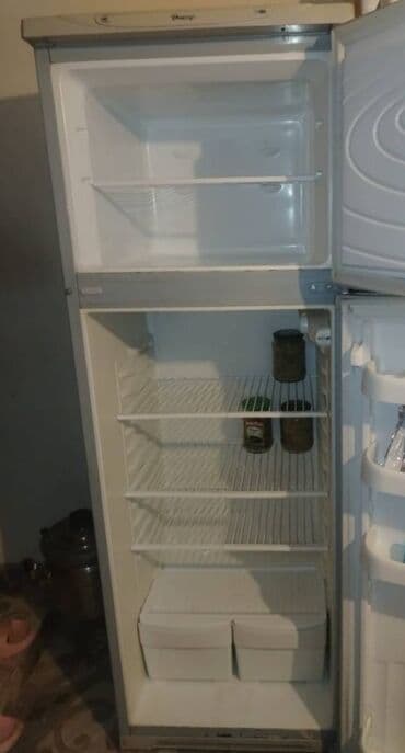 Маслобойки: Б/у 2 двери Dnepr Холодильник Продажа, цвет - Серый, Встраиваемый at lalafo.az — 2 Маслобойки: Б/у 2 двери Dnepr Холодильник Продажа, цвет - Серый, Встраиваемый — 2