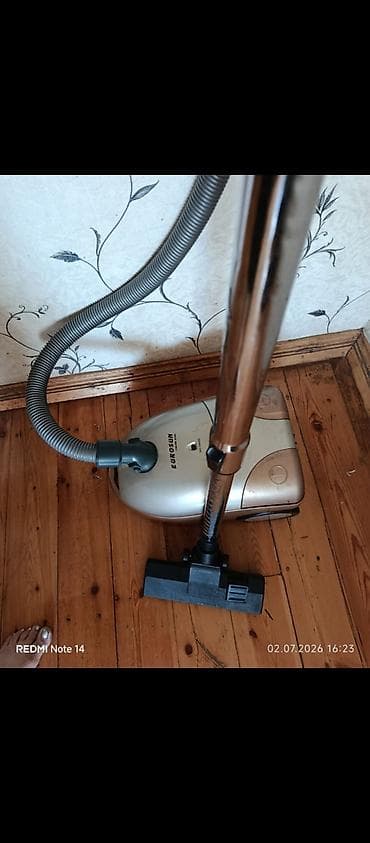 Eurosun tozsoran - Tip: Torbalı, şəbəkə ilə işləyən döşəmə tozsoranı lalafo.az -da Eurosun tozsoran - Tip: Torbalı, şəbəkə ilə işləyən döşəmə tozsoranı