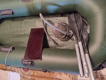 Şişmə qayıq dəsti - Rəng: tünd yaşıl, 2 bölməli silindrik bortlarla - at lalafo.az Şişmə qayıq dəsti - Rəng: tünd yaşıl, 2 bölməli silindrik bortlarla -