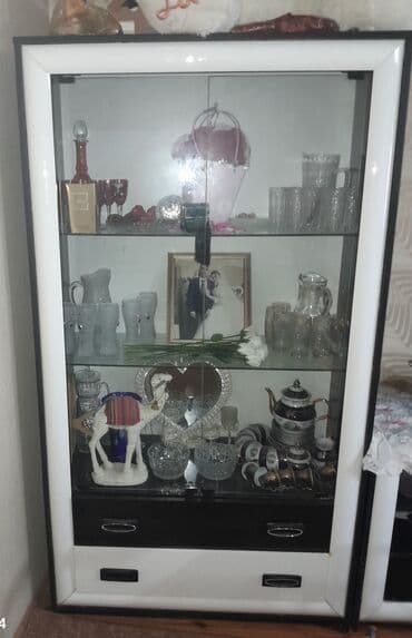 Вилки: Qonaq otağı üçün vitrin dəstı – 3 hissədən ibarət - Dizayn: Qara-ağ at lalafo.az — 1 Вилки: Qonaq otağı üçün vitrin dəstı – 3 hissədən ibarət - Dizayn: Qara-ağ — 1