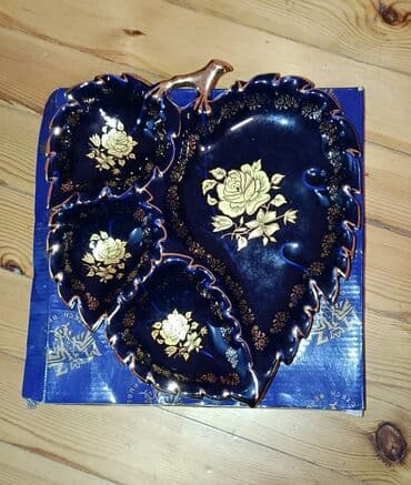 Çex istehsalı dekorativ çerez/süfrə qabı dəsti. - Material: porselen lalafo.az -da Çex istehsalı dekorativ çerez/süfrə qabı dəsti. - Material: porselen