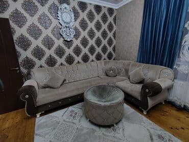 Künc divan dəsti - Model: L formalı künc divan + şüşə üstlü dairəvi lalafo.az -da Künc divan dəsti - Model: L formalı künc divan + şüşə üstlü dairəvi