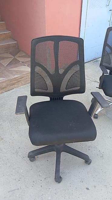 Ofis kreslosu iwleydi her wey lalafo.az -da Ofis kreslosu iwleydi her wey