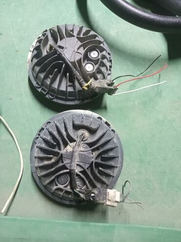 Avtomobil üçün akustika və işıqlandırma dəsti Komplektə daxildir: - lalafo.az -da Avtomobil üçün akustika və işıqlandırma dəsti Komplektə daxildir: -