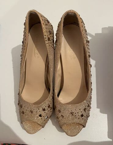 Qızılı rəngli, açıq burunlu qadın tufliləri - Parıltılı qızılı lalafo.az -da Qızılı rəngli, açıq burunlu qadın tufliləri - Parıltılı qızılı