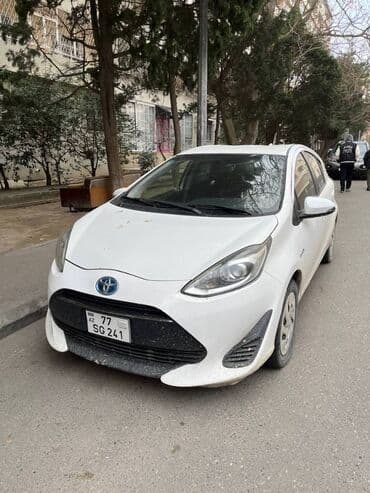 Toyota Aqua: 1.5 l | 2018 il Hetçbek lalafo.az -da Toyota Aqua: 1.5 l | 2018 il Hetçbek