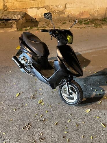 - MOON 180 sm3, 2023 il, 1234 km lalafo.az -da - MOON 180 sm3, 2023 il, 1234 km