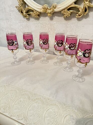 Qədəhlər, rəng - Çəhrayı, Şüşə, 6 ədədli dəst, Çexiya lalafo.az -da Qədəhlər, rəng - Çəhrayı, Şüşə, 6 ədədli dəst, Çexiya