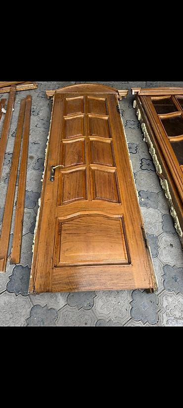 7 eded şabalıd ağacindan QAPI tac çərçivə zamok ile birlikde biri lalafo.az -da 7 eded şabalıd ağacindan QAPI tac çərçivə zamok ile birlikde biri