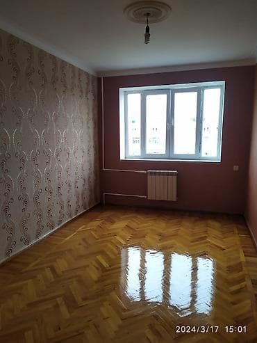 Mənzil – çoxmərtəbəli daş binada - Plan: ayrıca otaq, mətbəx, sanitar lalafo.az -da — 2 Mənzil – çoxmərtəbəli daş binada - Plan: ayrıca otaq, mətbəx, sanitar — 2