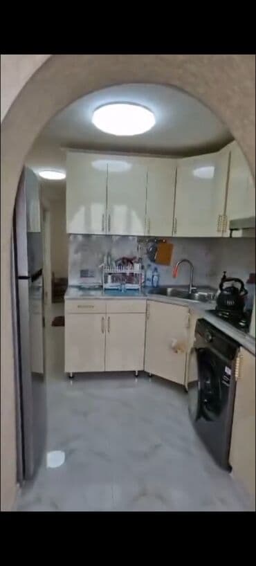 Gençlik metrosu Gençlik molun yaxınlıqı Oleae Yurdu Universidedin lalafo.az -da — 3 Gençlik metrosu Gençlik molun yaxınlıqı Oleae Yurdu Universidedin — 3