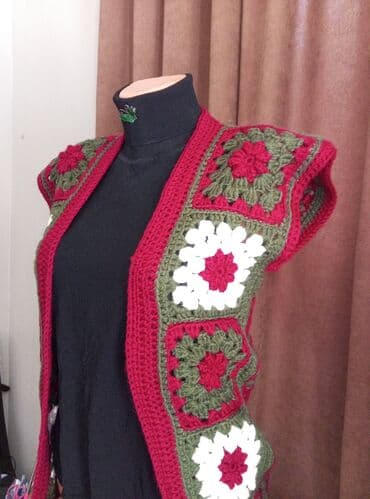 Əl işi toxunma jilet - Model: qısaqollu, açıq önlü jilet - Texnika lalafo.az -da Əl işi toxunma jilet - Model: qısaqollu, açıq önlü jilet - Texnika