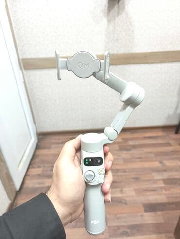 Məhsul: DJI OM seriyalı smartfon stabilizatoru (ələgötürmə gimball) lalafo.az -da Məhsul: DJI OM seriyalı smartfon stabilizatoru (ələgötürmə gimball)