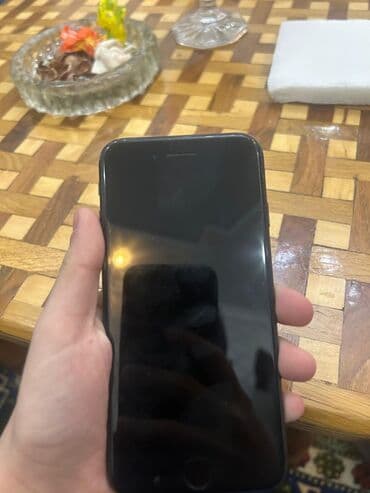 IPhone SE 2020, 128 GB, Qara, Barmaq izi lalafo.az -da IPhone SE 2020, 128 GB, Qara, Barmaq izi
