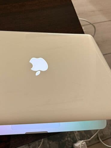 apple vatch: Apple MacBook – ağ korpuslu, işıqlanan Apple loqosu ilə. Texniki lalafo.az -da — 2 apple vatch: Apple MacBook – ağ korpuslu, işıqlanan Apple loqosu ilə. Texniki — 2