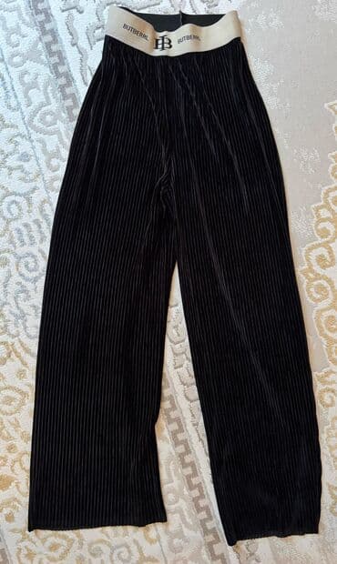 2 şalvar birgə 10 man
Metroya çatdırılma var lalafo.az -da 2 şalvar birgə 10 man
Metroya çatdırılma var