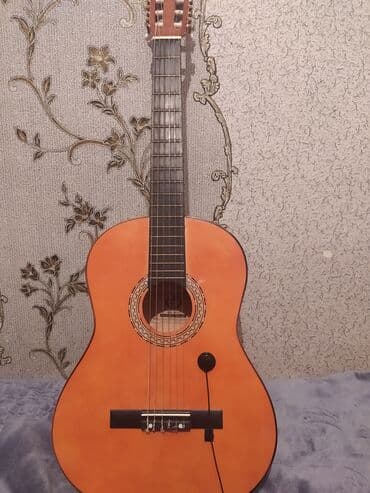 Klassik gitara, İşlənmiş, Ödənişli çatdırılma lalafo.az -da Klassik gitara, İşlənmiş, Ödənişli çatdırılma