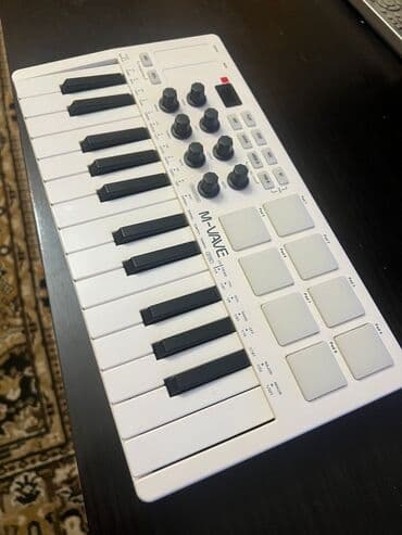 Midi-klaviatura lalafo.az -da Midi-klaviatura