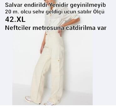 Ensiz biçimli, yüksək belli, açıq rəngli şalvar. Ölçüsü 42/XL-dir. Yan lalafo.az -da Ensiz biçimli, yüksək belli, açıq rəngli şalvar. Ölçüsü 42/XL-dir. Yan