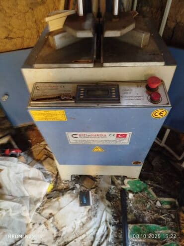 Salam qaynaq təzədir sadəcə tozlu yerdə qalıb yatmış qaynaq dir belə lalafo.az -da Salam qaynaq təzədir sadəcə tozlu yerdə qalıb yatmış qaynaq dir belə