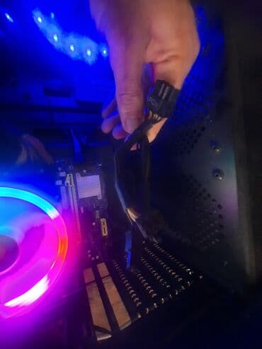 I7 processor
SSD yaddaş 248 GB
HDD 500 GB
ram 8 GB lalafo.az -da — 2 I7 processor
SSD yaddaş 248 GB
HDD 500 GB
ram 8 GB — 2