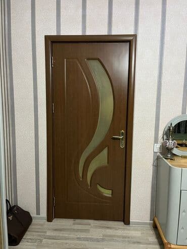 İşlənmiş Otaq qapısı Plintus ilə, Ünvandan götürmə lalafo.az -da İşlənmiş Otaq qapısı Plintus ilə, Ünvandan götürmə