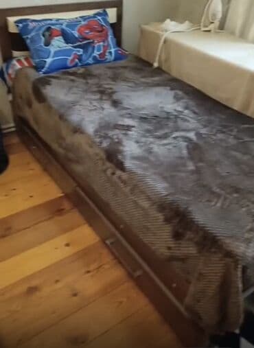 Oğlan üçün, Çarpayı, Bazalı, Matras ilə, Siyirməli lalafo.az -da Oğlan üçün, Çarpayı, Bazalı, Matras ilə, Siyirməli