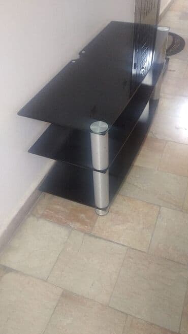 Televizor atliqi yaxsi vezyetde lalafo.az -da Televizor atliqi yaxsi vezyetde