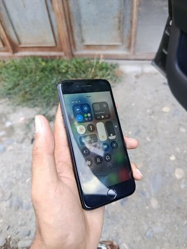 IPhone SE 2022, 128 GB, Qara, Barmaq izi lalafo.az -da IPhone SE 2022, 128 GB, Qara, Barmaq izi