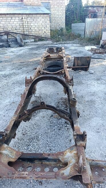 Ağır yük avtomobili üçün metal şassi/çarx bazası - Tam uzunluqlu, iki lalafo.az -da Ağır yük avtomobili üçün metal şassi/çarx bazası - Tam uzunluqlu, iki