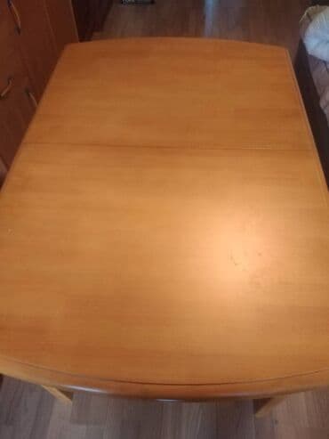 Qonaq otağı üçün, İşlənmiş, Açılan, Oval masa, 6 stul lalafo.az -da Qonaq otağı üçün, İşlənmiş, Açılan, Oval masa, 6 stul