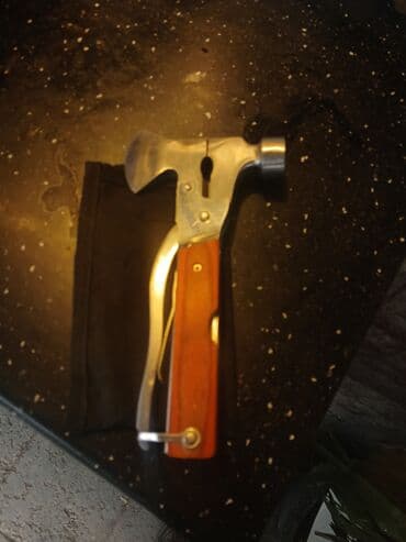 Çoxfunksiyalı alət – balta və çəkic bir yerdə - Kompakt, qatlanan lalafo.az -da Çoxfunksiyalı alət – balta və çəkic bir yerdə - Kompakt, qatlanan