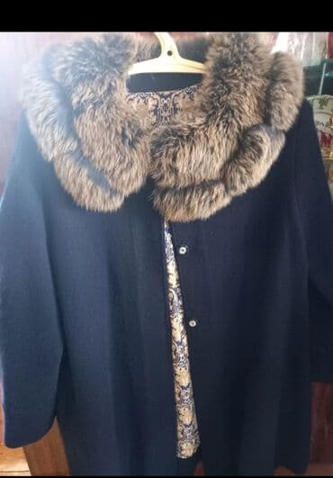 Kişi üçün köynək təzədi M raz.10man.qadın üçün manto 48 raz.25 lalafo.az -da Kişi üçün köynək təzədi M raz.10man.qadın üçün manto 48 raz.25