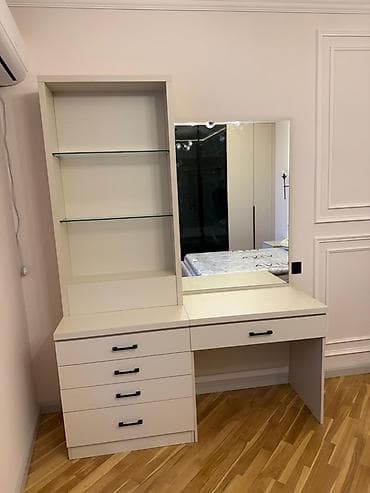 Güzgülü lalafo.az -da Güzgülü