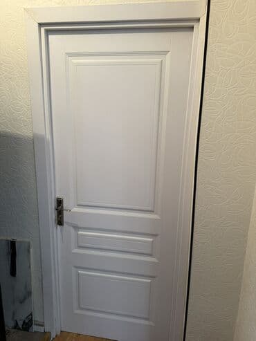 Декоративные панели для стен: Ağ rəngli interyer qapısı - Klassik panelli dizayn: yuxarıda iri at lalafo.az — 1 Декоративные панели для стен: Ağ rəngli interyer qapısı - Klassik panelli dizayn: yuxarıda iri — 1