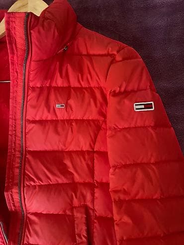 Tommy Hilfiger — женская демисезонная куртка (размер S) Продаю lalafo.az -da Tommy Hilfiger — женская демисезонная куртка (размер S) Продаю