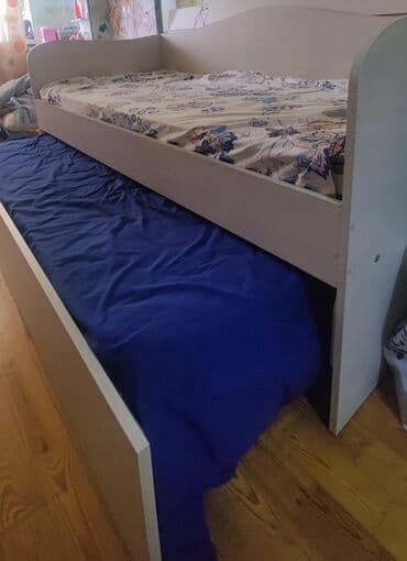 Çarpayı satılır 250 azn. Altıda açılır 2 ci adam yata biler. Olcu lalafo.az -da Çarpayı satılır 250 azn. Altıda açılır 2 ci adam yata biler. Olcu