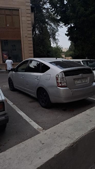 Toyota Prius: 1.5 l | 2006 il Hetçbek lalafo.az -da Toyota Prius: 1.5 l | 2006 il Hetçbek