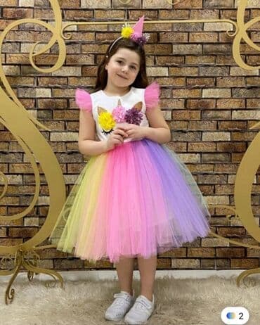 Baha alinib 1 defe geynilib - Üst hissə: ağ rəngdə, önündə parıltılı lalafo.az -da Baha alinib 1 defe geynilib - Üst hissə: ağ rəngdə, önündə parıltılı