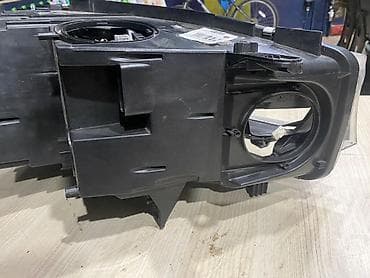 Sol, Yaxın və uzaq vuran işıqlar BMW, Orijinal lalafo.az -da — 2 Sol, Yaxın və uzaq vuran işıqlar BMW, Orijinal — 2