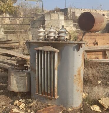 100 kvt Transformator satılır.
Qiymət 750 azn. Ünvan Novxanı lalafo.az -da 100 kvt Transformator satılır.
Qiymət 750 azn. Ünvan Novxanı