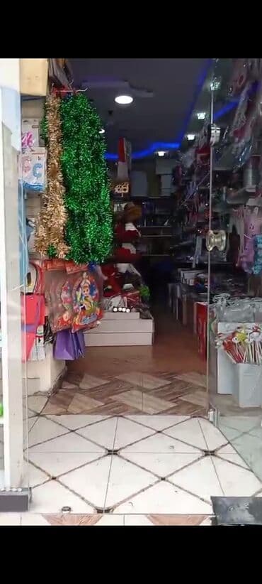 Mövsümi dekor və hədiyyəlik əşya mağazası Mağazada geniş çeşid: - at lalafo.az — 4 Mövsümi dekor və hədiyyəlik əşya mağazası Mağazada geniş çeşid: - — 4