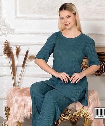 Penye material Türk qadın geyimləri. M -dən Xl-ə qədər ölçülərlə lalafo.az -da Penye material Türk qadın geyimləri. M -dən Xl-ə qədər ölçülərlə