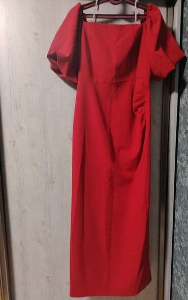 Qırmızı rəngli zərif qadın donu - Model: Midi uzunluqda, düz kəsim - lalafo.az -da Qırmızı rəngli zərif qadın donu - Model: Midi uzunluqda, düz kəsim -