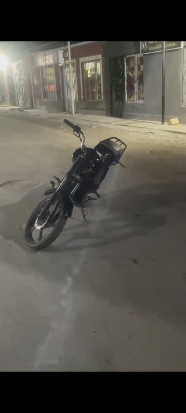 Şəhər içi və qısa məsafələr üçün praktik motosiklet. Xüsusiyyətlər: - lalafo.az -da Şəhər içi və qısa məsafələr üçün praktik motosiklet. Xüsusiyyətlər: -