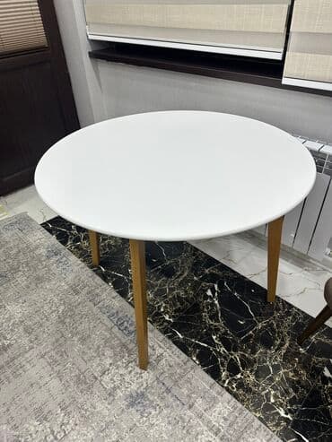 Mətbəx masası, İşlənmiş, Açılmayan, Yumru masa lalafo.az -da Mətbəx masası, İşlənmiş, Açılmayan, Yumru masa