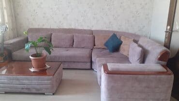 Künc divan, İşlənmiş lalafo.az -da Künc divan, İşlənmiş