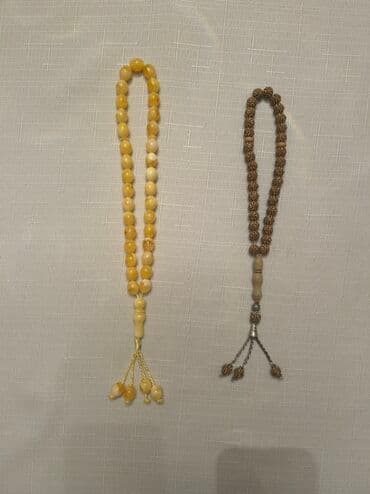 Təsbeh dəsti – 2 ədəd - Sol tərəf: açıq sarı-şaftalı tonlarında lalafo.az -da Təsbeh dəsti – 2 ədəd - Sol tərəf: açıq sarı-şaftalı tonlarında