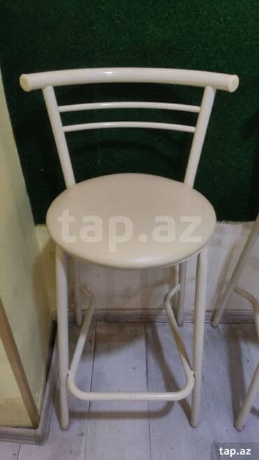 Hündür bar oturacaqları satılır,ümumiyyətlə işlənməyib,obyekt lalafo.az -da Hündür bar oturacaqları satılır,ümumiyyətlə işlənməyib,obyekt